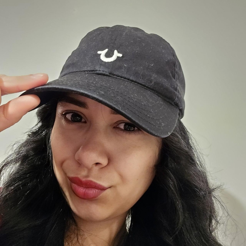True religion hat
